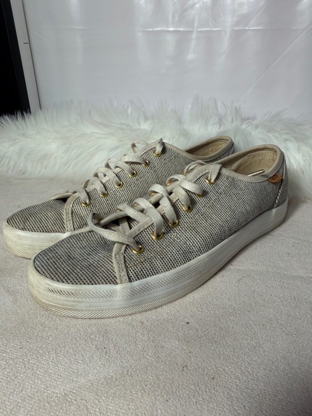 Casual Women's Canvas Sneakers in Beige